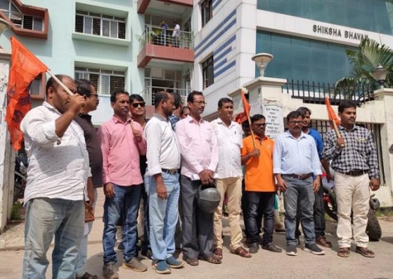 BMS demands Promotion of Senior Librarians BMS demands Promotion of Senior Librarians